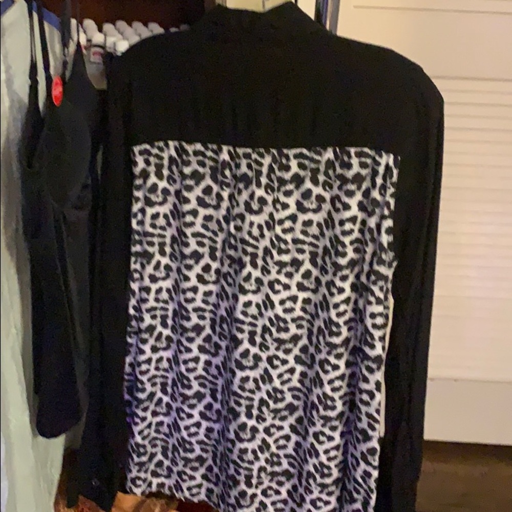 Shirt - Picture 2 of 3